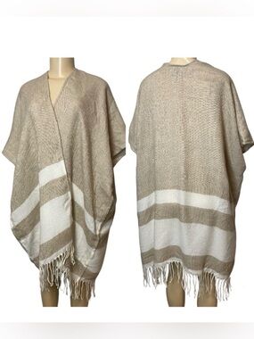 LOFT Outlet By Ann Taylor White/Beige Fringed Wrap/ Pancho 1size